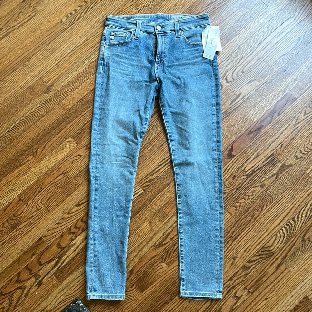 AG Farrah skinny ankle high-rise jean size 28